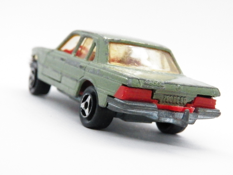 Illustration for article titled Majorette 1:64 Mercedes 450SE - you can't kill 'em -